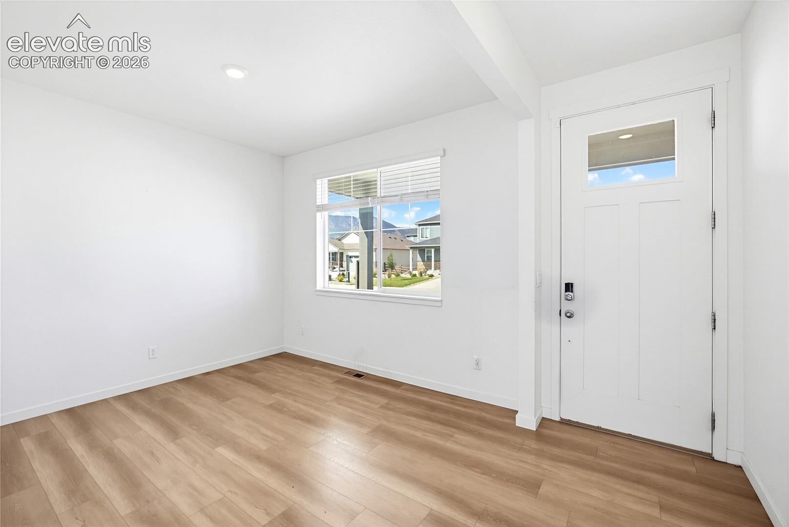 Listing photo 4 for 2233 Still Meadows Court