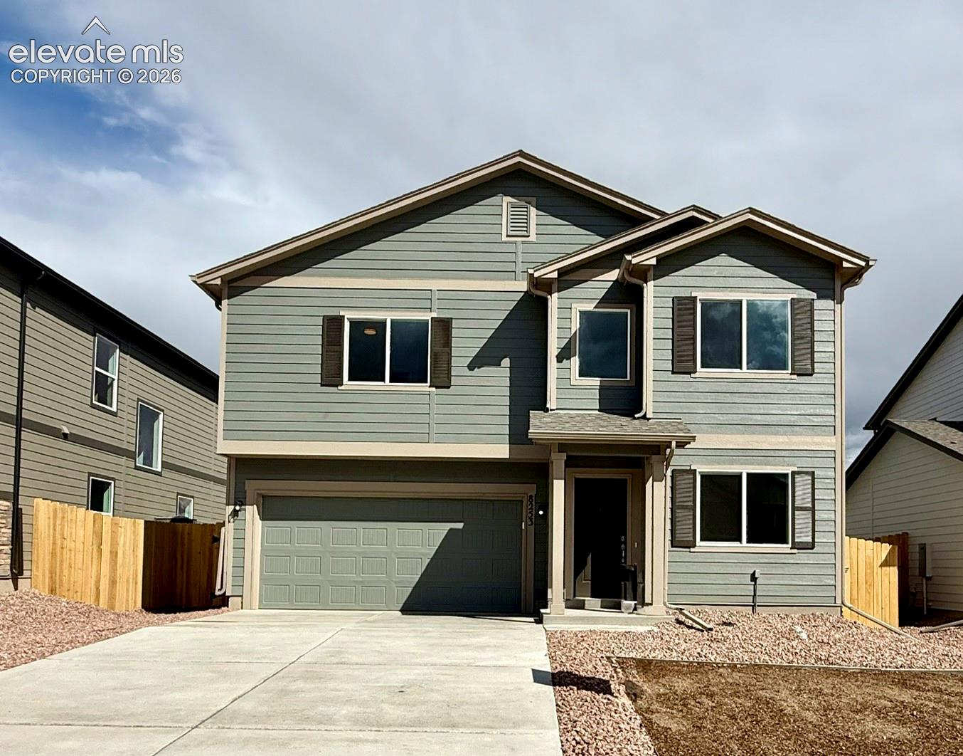 8253 Lemon Grass Road