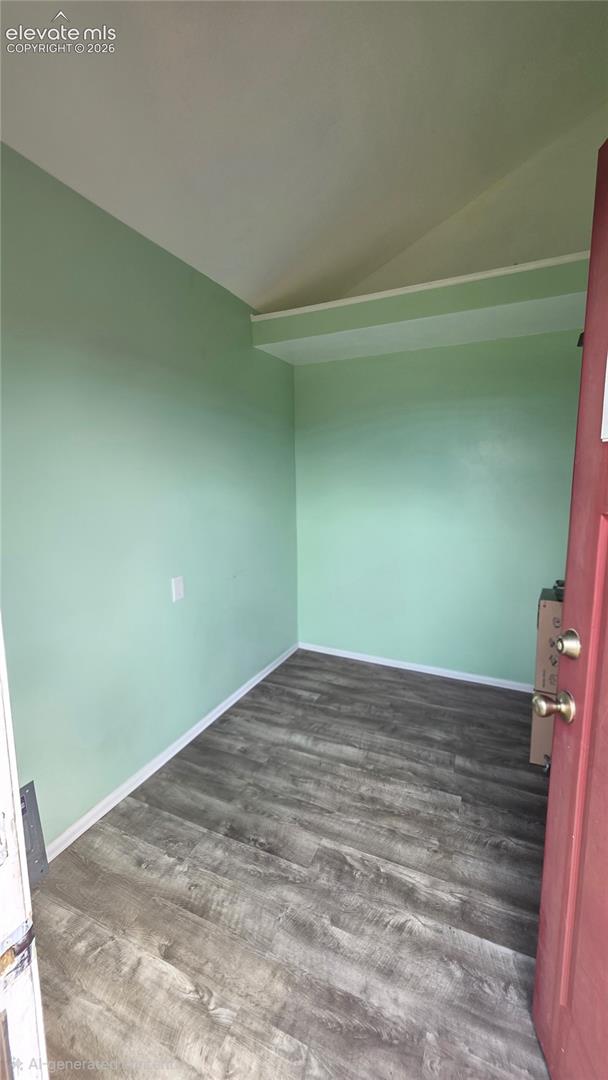 Listing photo 11 for 990 Rito Alto Avenue