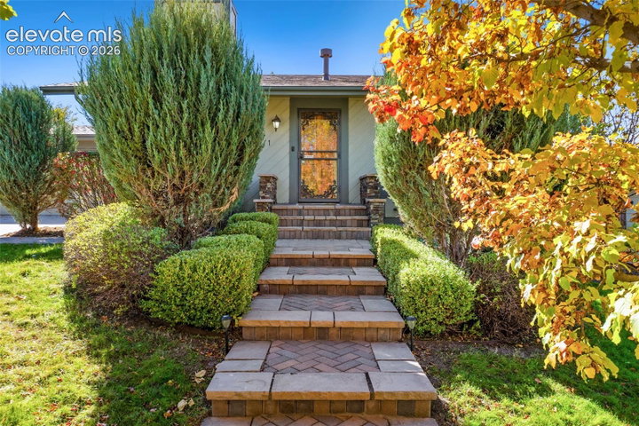 3071 Banjo Drive — listing photo