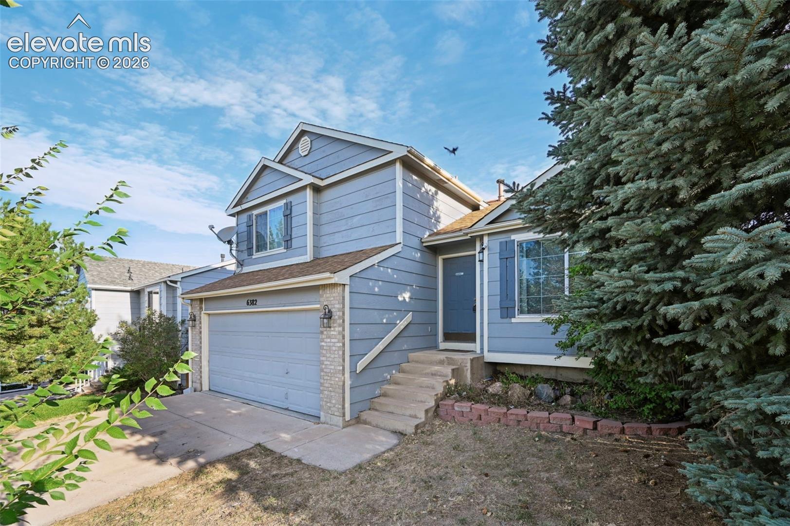 Listing photo 2 for 6382 Zermatt Drive
