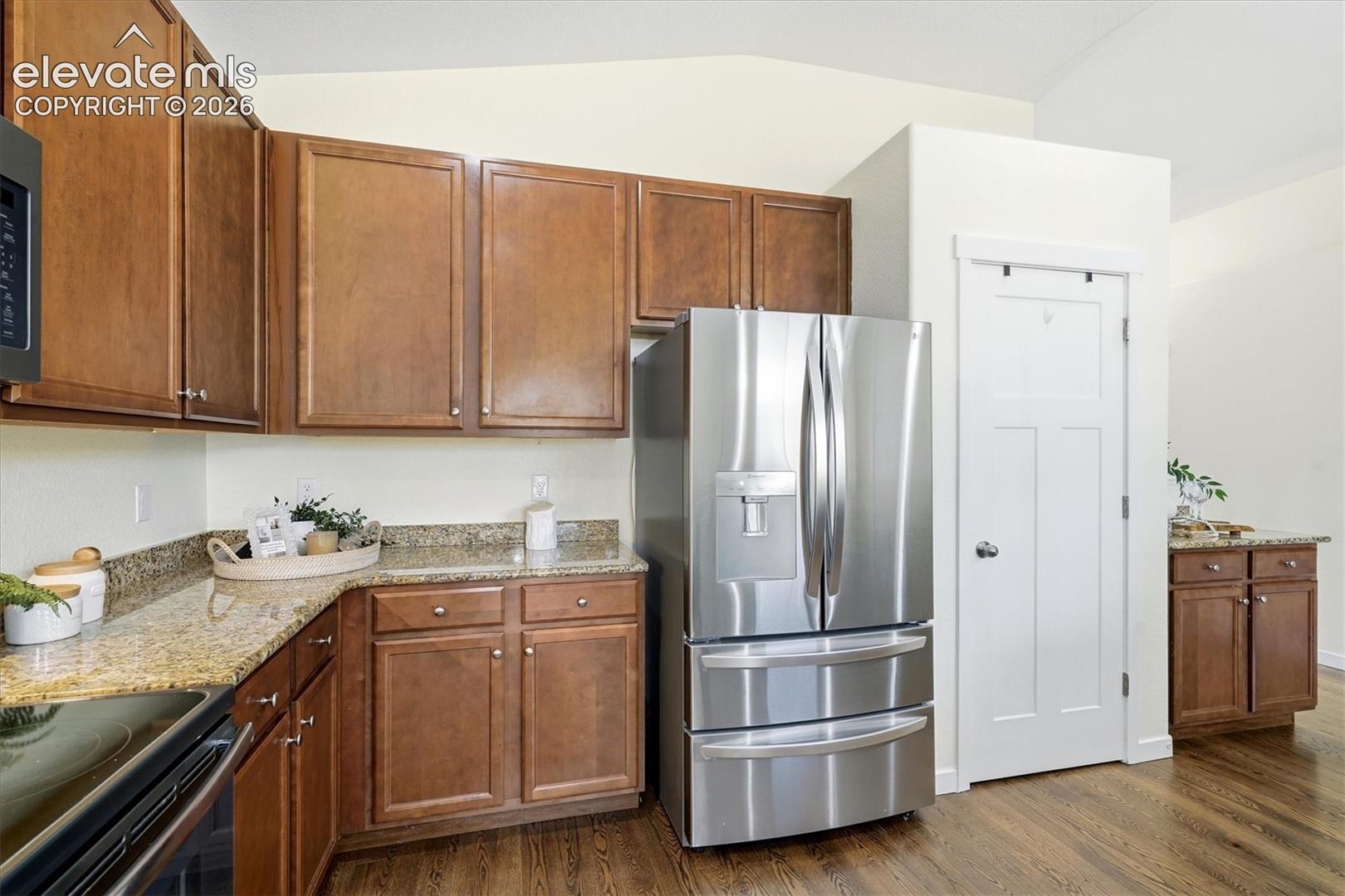 Listing photo 13 for 7384 Bonterra Lane