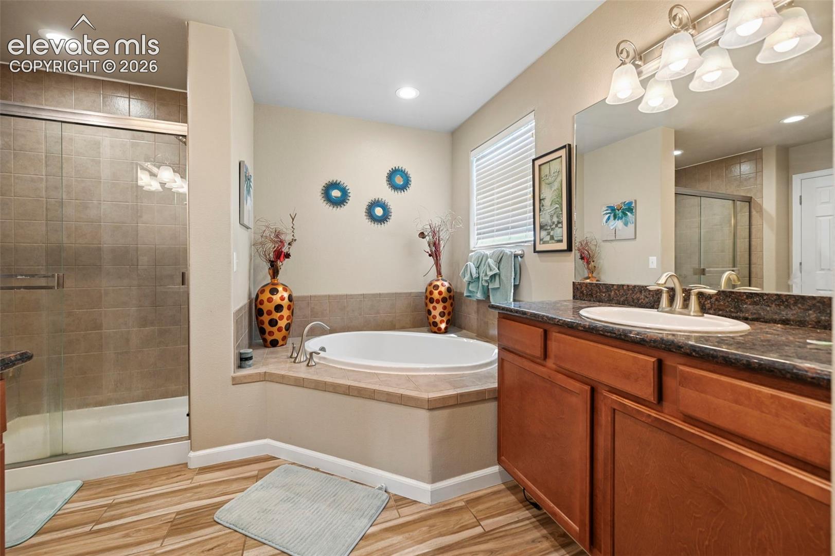 Listing photo 11 for 5053 Killdeer Drive