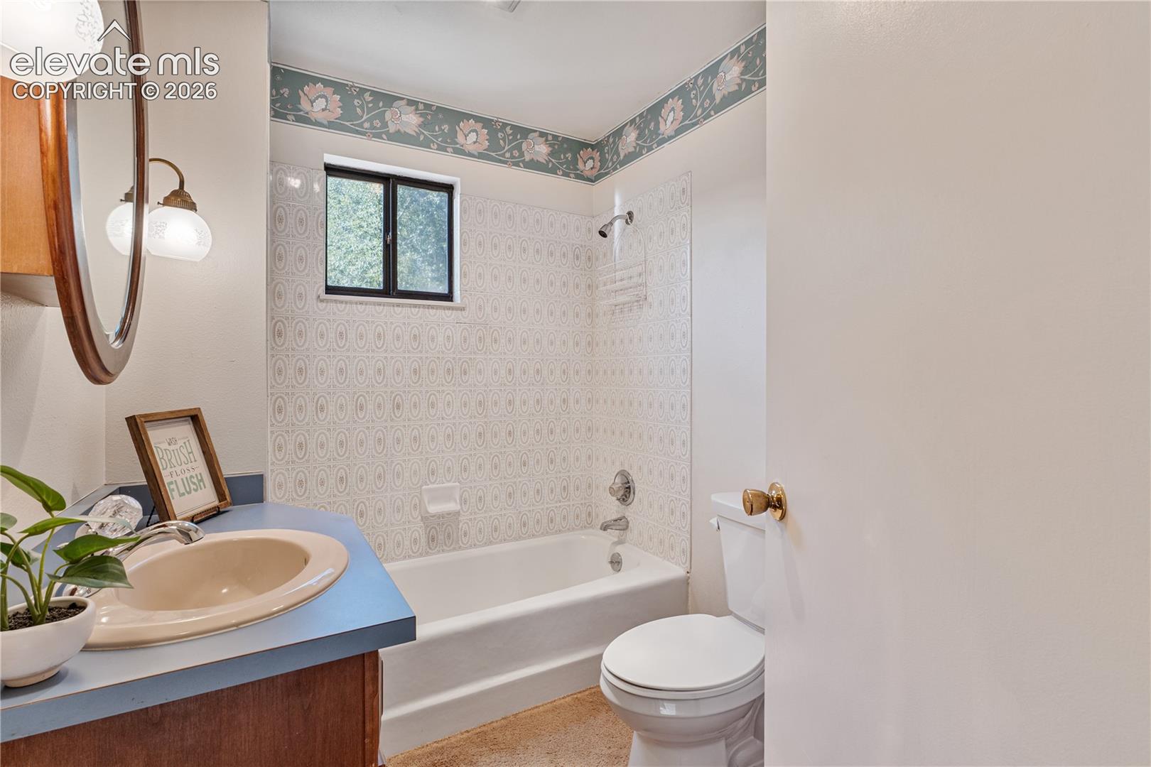 Listing photo 31 for 222 Clio Avenue