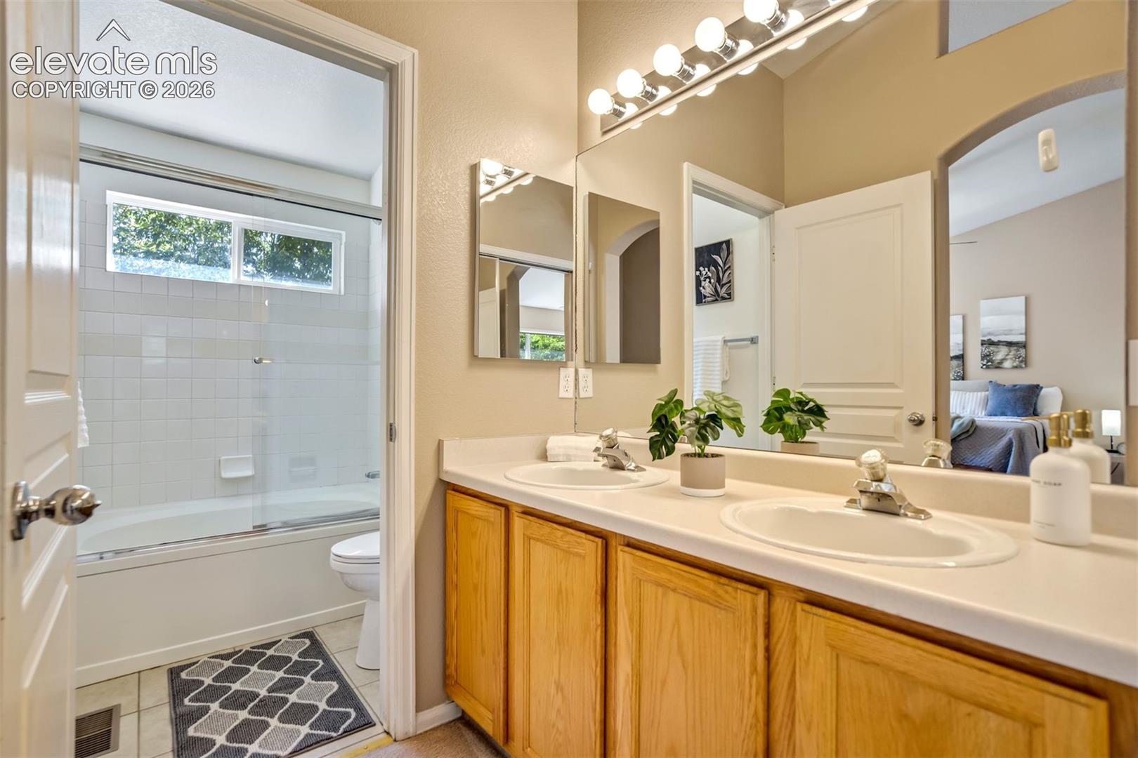 Listing photo 23 for 625 Golden Eagle Drive