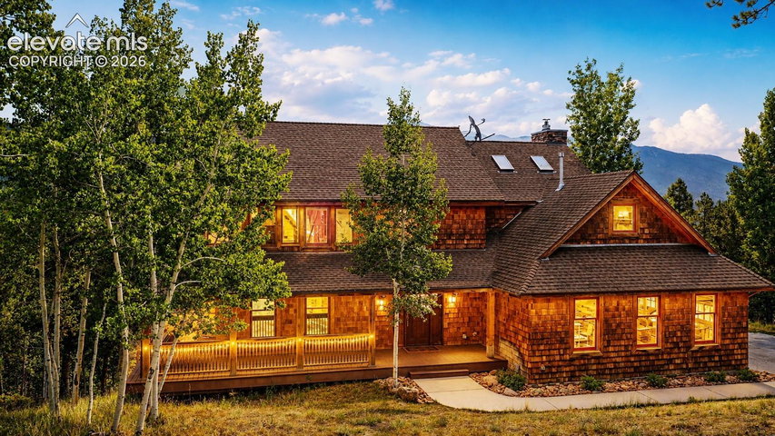 521 Woodrock Way — listing photo