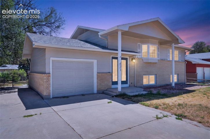 423 Eudora Street — listing photo