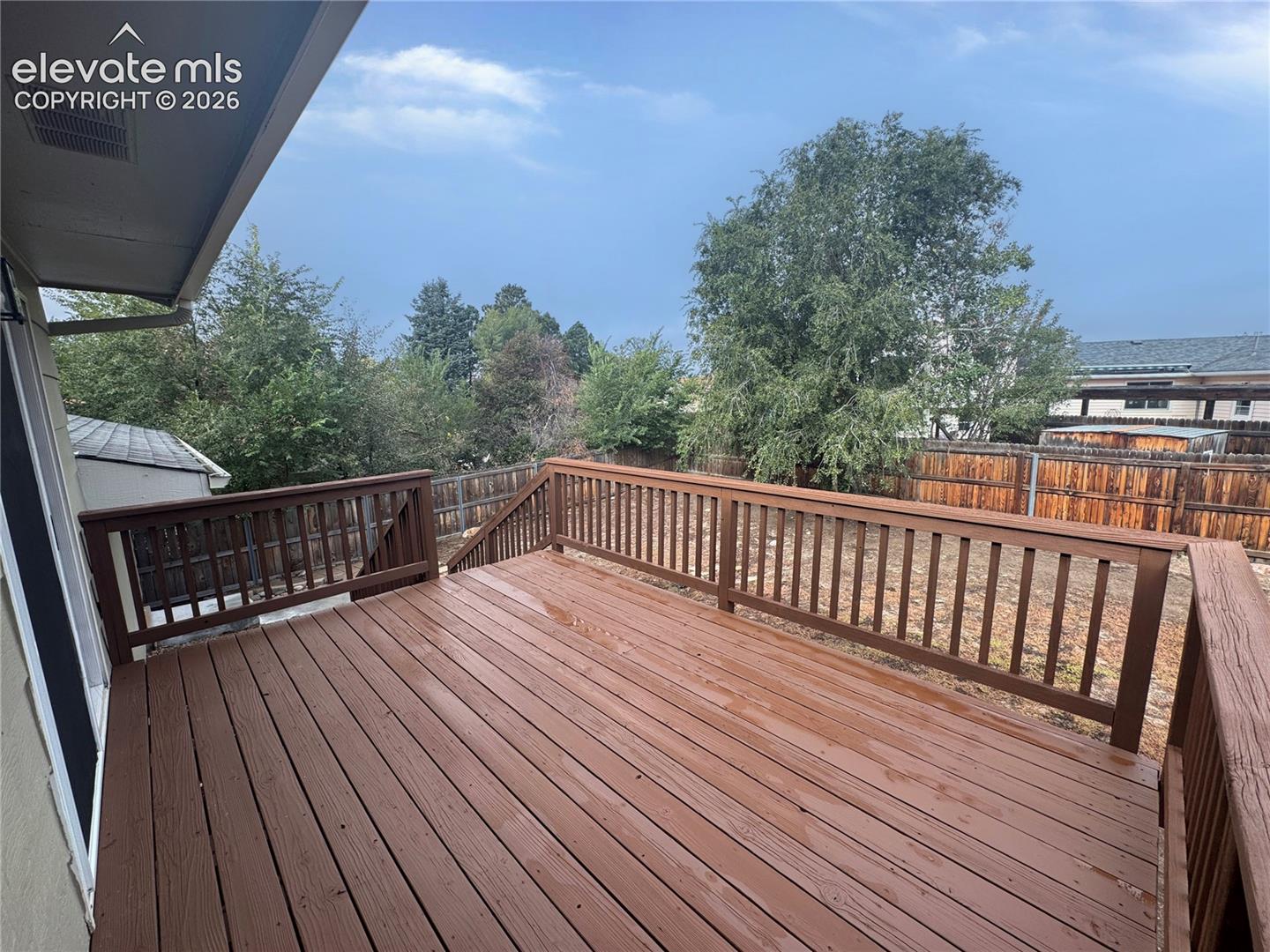 Listing photo 5 for 6074 Del Rey Drive