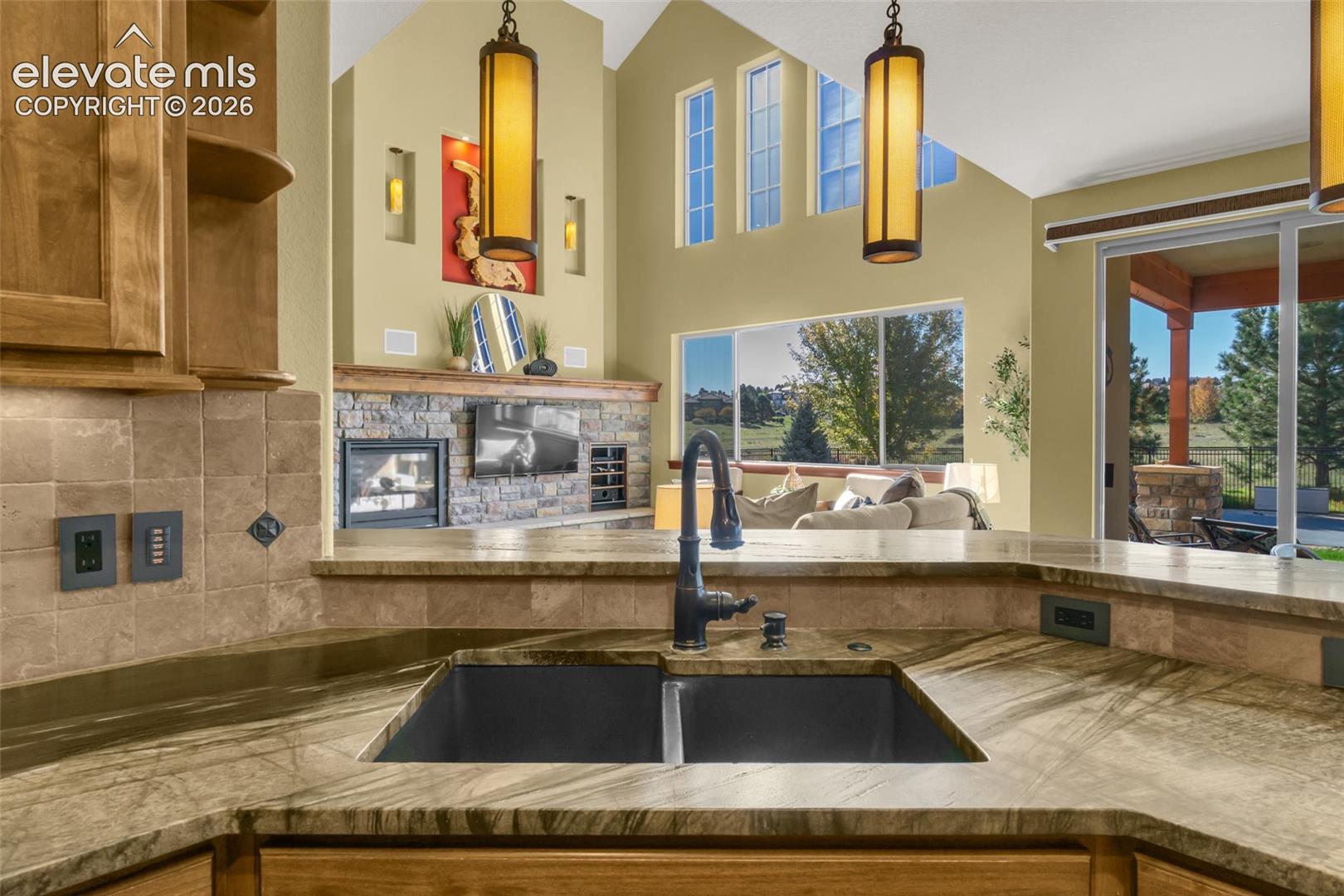 Listing photo 29 for 5671 Campina Way