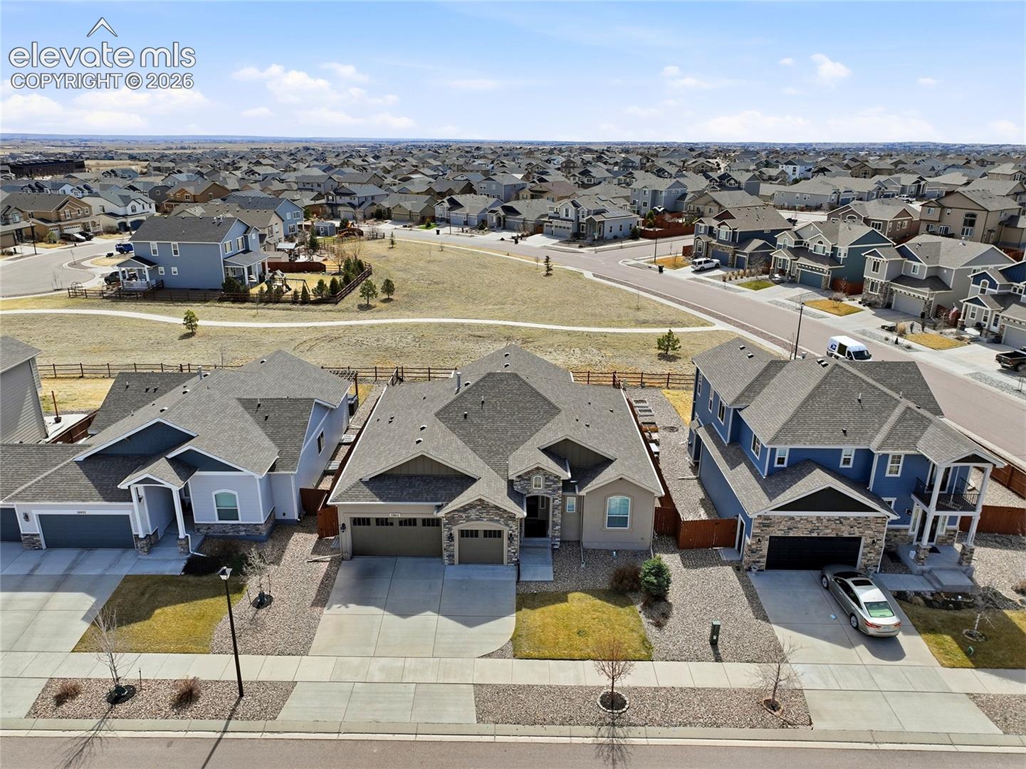 Listing photo 43 for 12611 Longview Park Lane