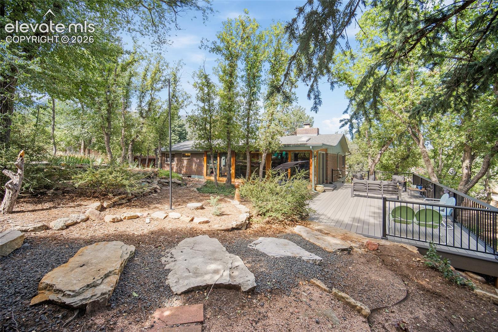 2201 Hercules Drive, photo 5