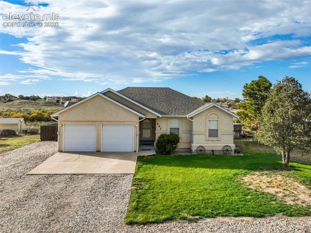 541 S El Charro Drive — listing photo