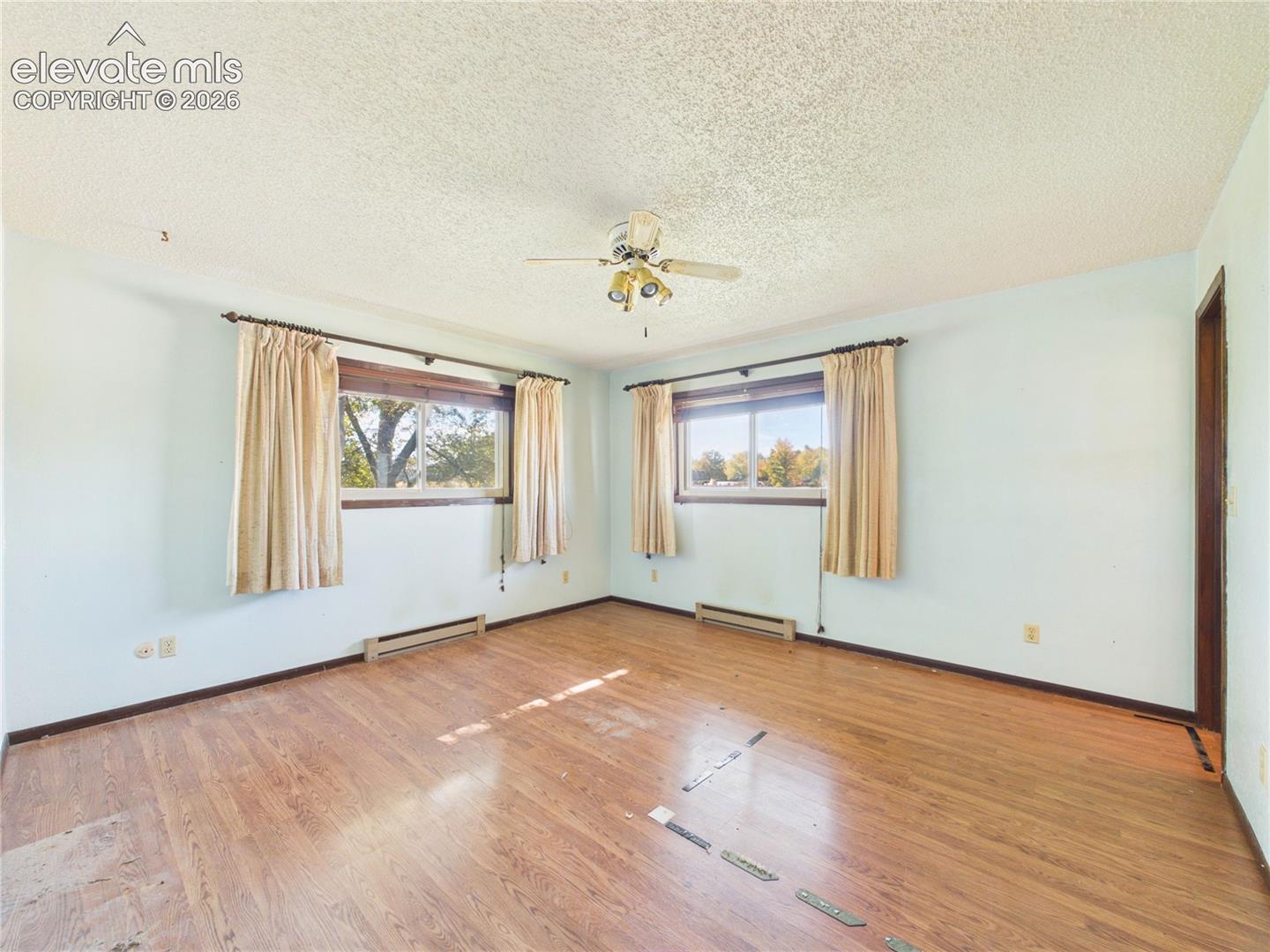 Listing photo 12 for 1980 27th Lane