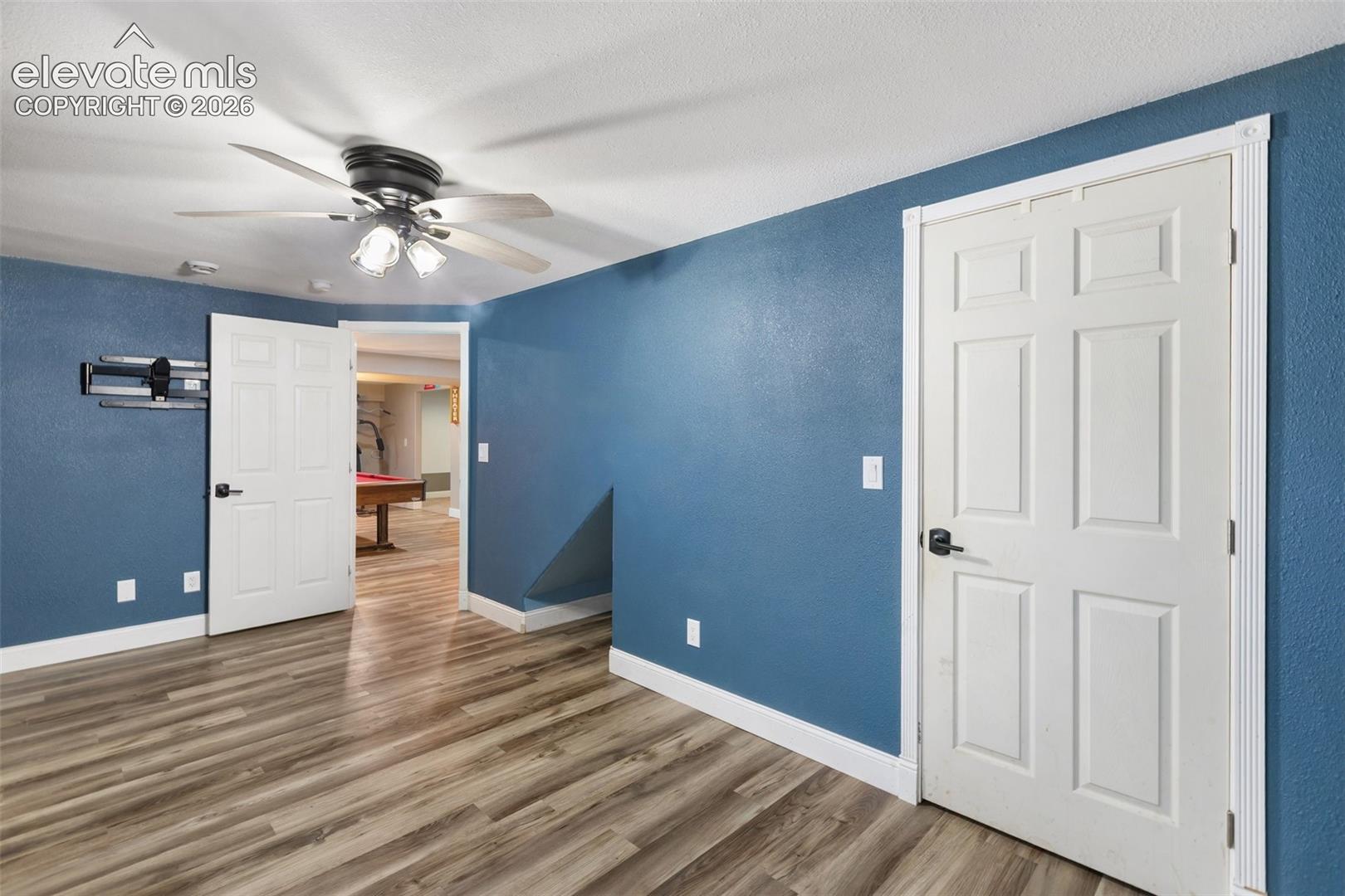 Listing photo 33 for 541 S El Charro Drive