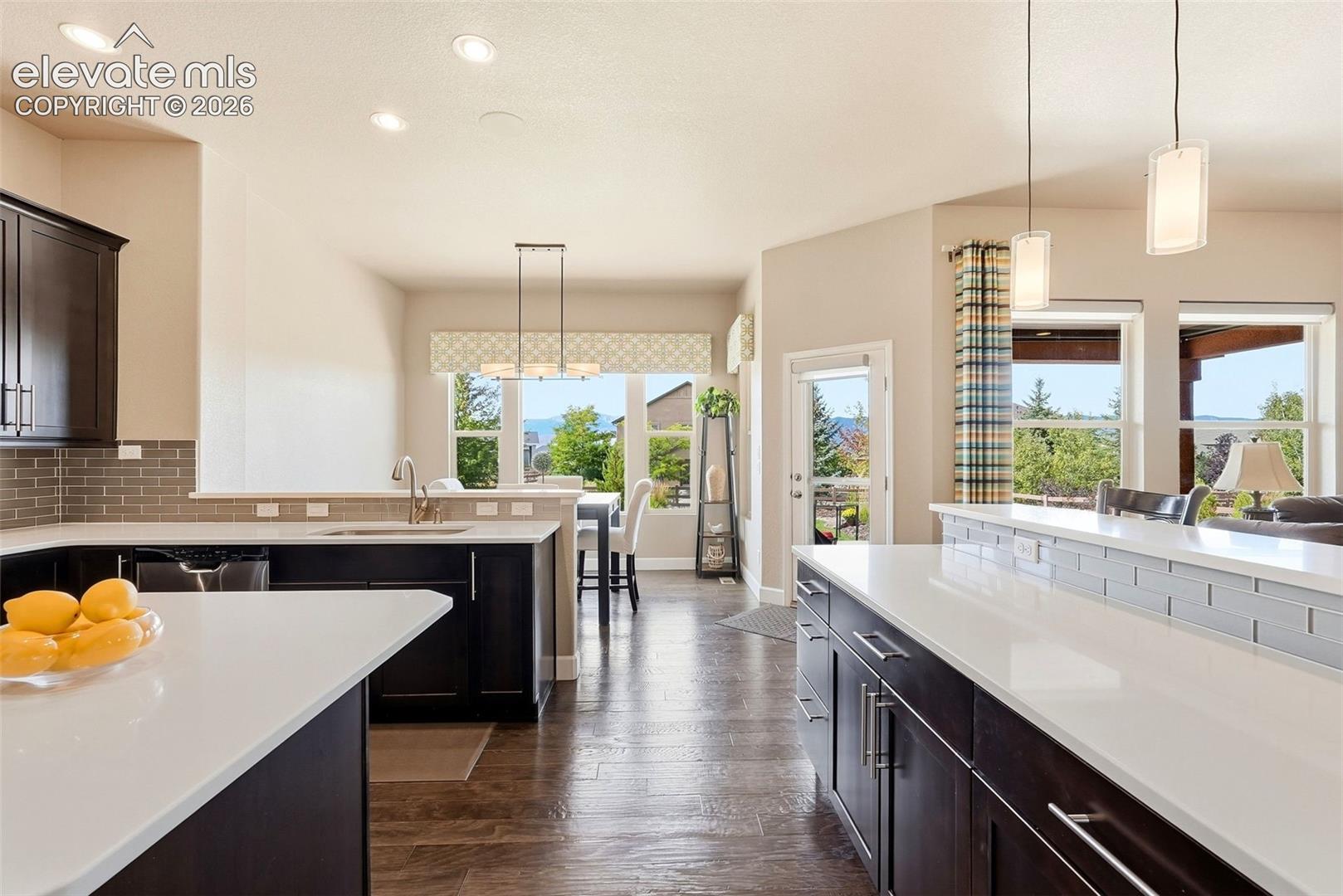 Listing photo 14 for 2477 Fieldbrook Court