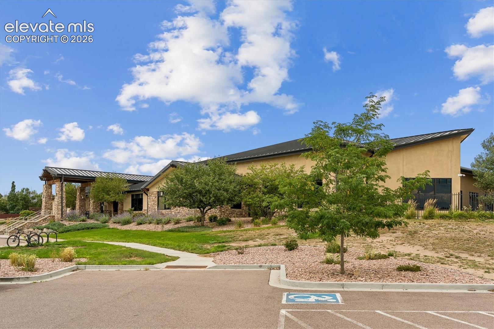 Listing photo 31 for 7765 Midnight Road