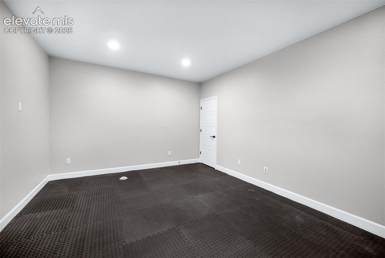 Listing photo 43 for 6151 Saddle Bow Avenue