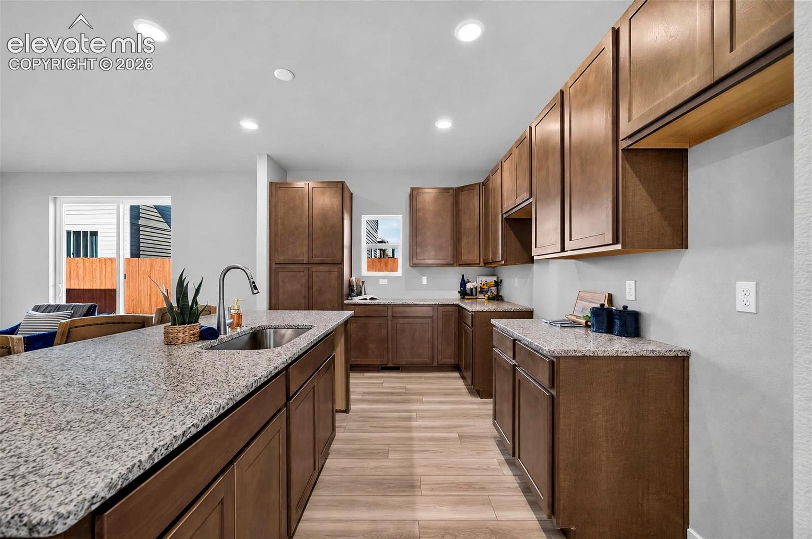Listing photo 6 for 13624 Nederland Drive