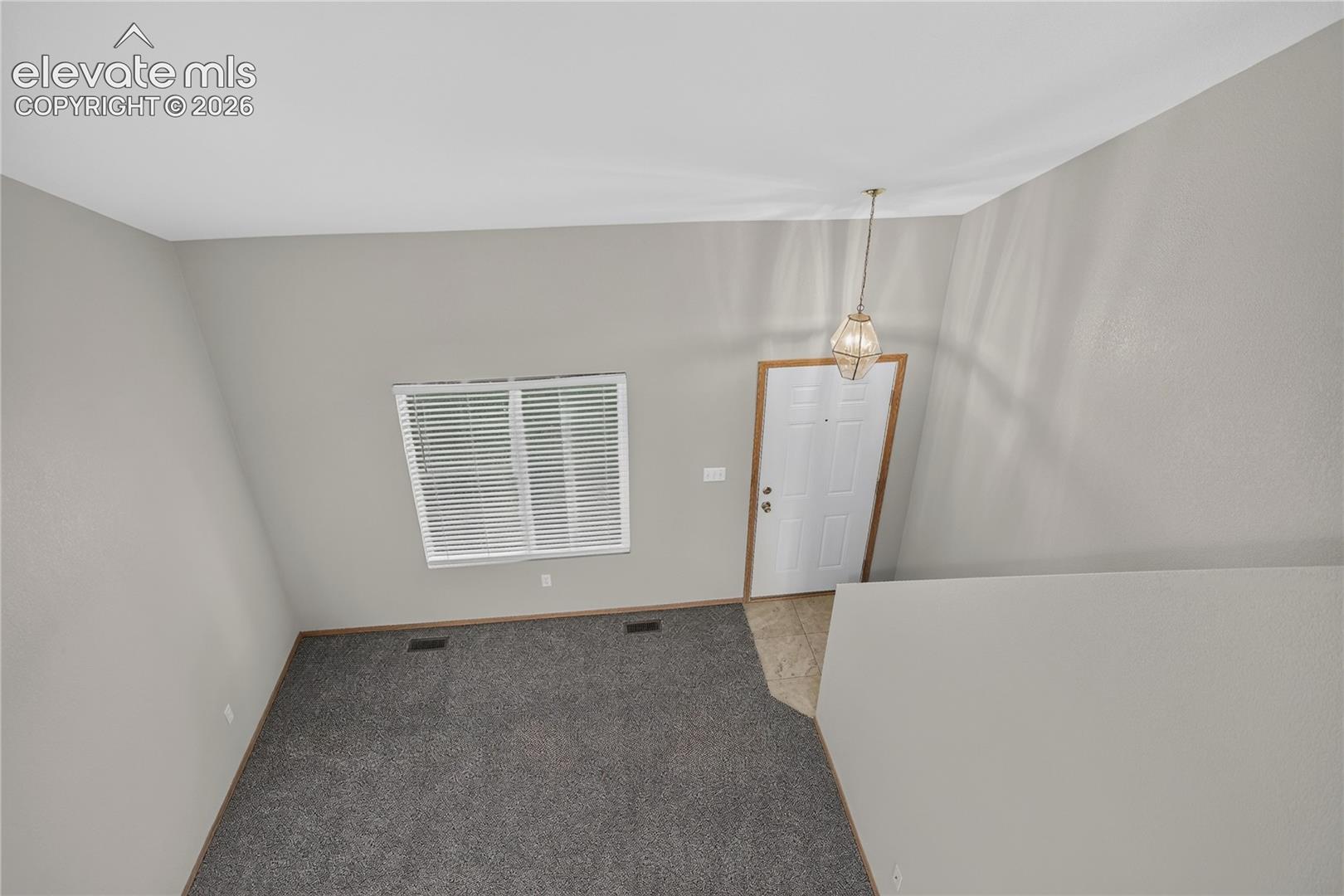 Listing photo 19 for 3046 W 22nd Street