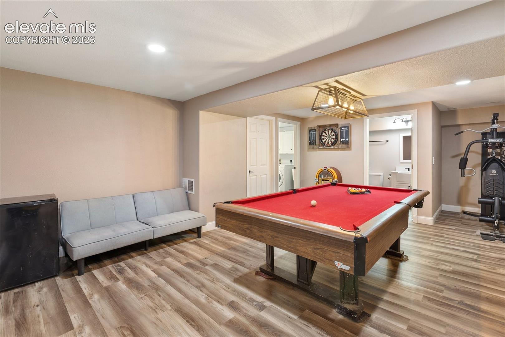 Listing photo 22 for 541 S El Charro Drive