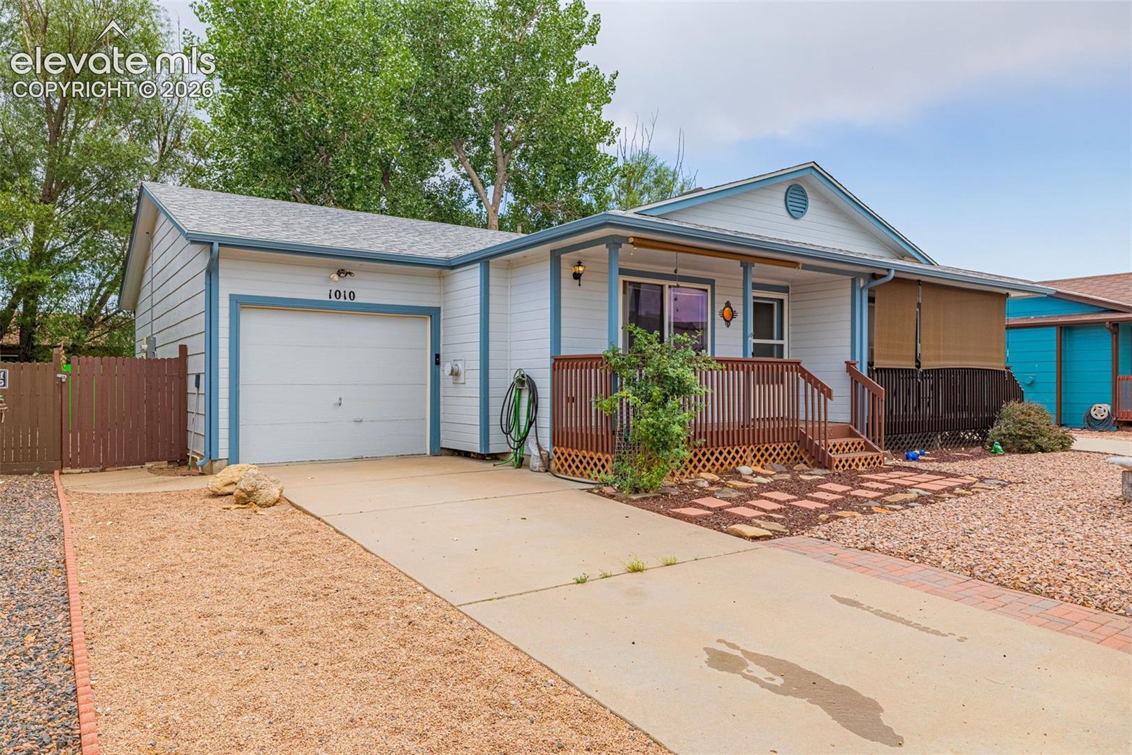 Listing photo 14 for 1010 Grinde Drive