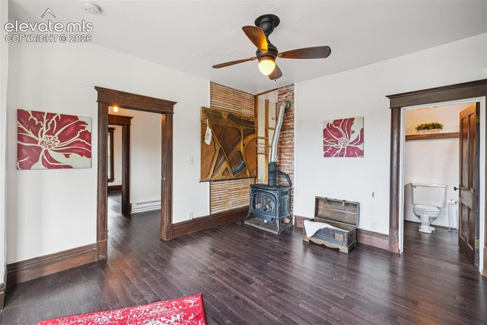 Listing photo 17 for 708 Cooper Avenue