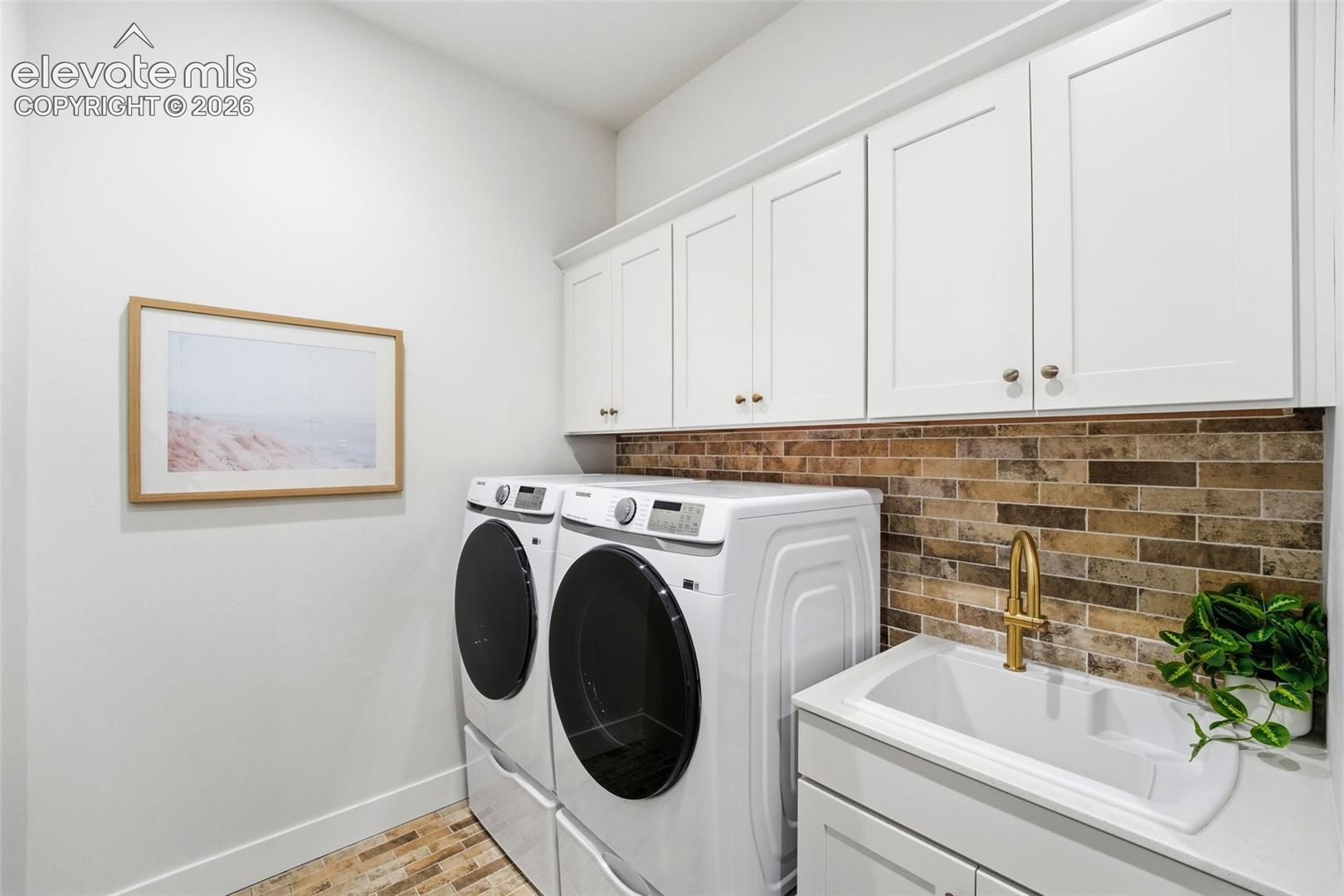 Listing photo 21 for 15390 Sandbagger Drive