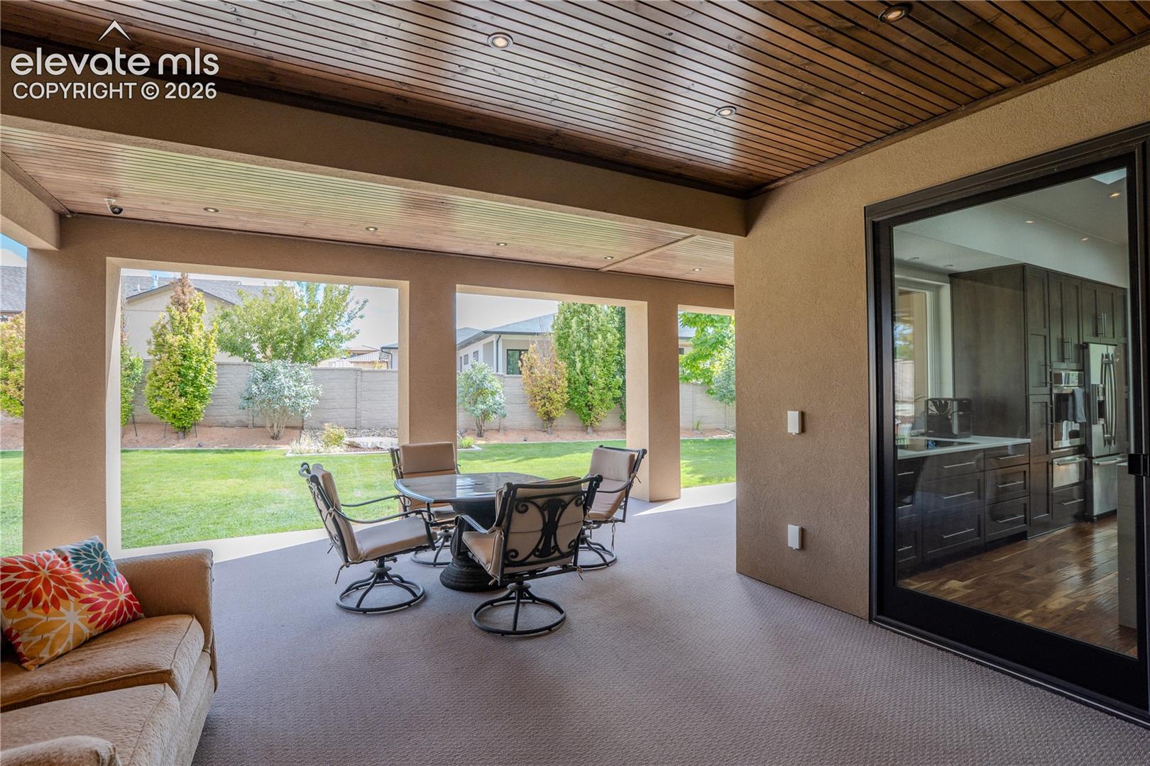 Listing photo 46 for 5638 Venezia Way