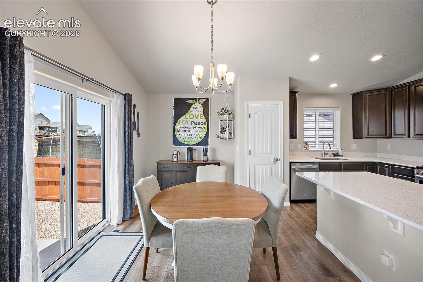 Listing photo 13 for 12832 Scenic Walk Drive