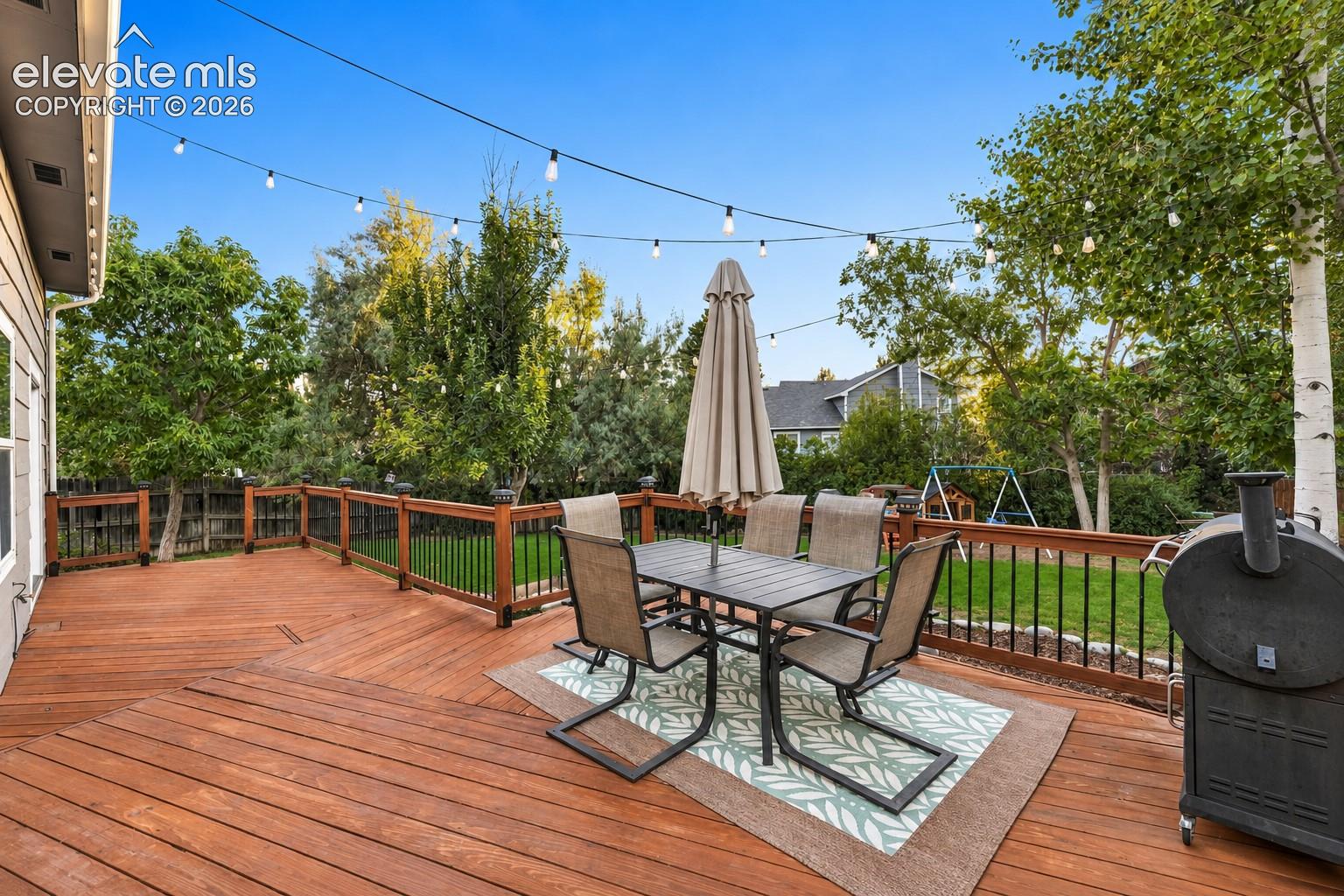 Listing photo 7 for 271 N Holcomb Circle