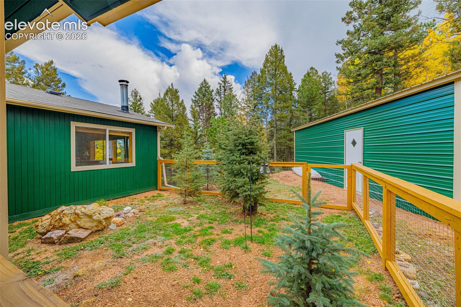 Listing photo 13 for 191 Nuaku Road