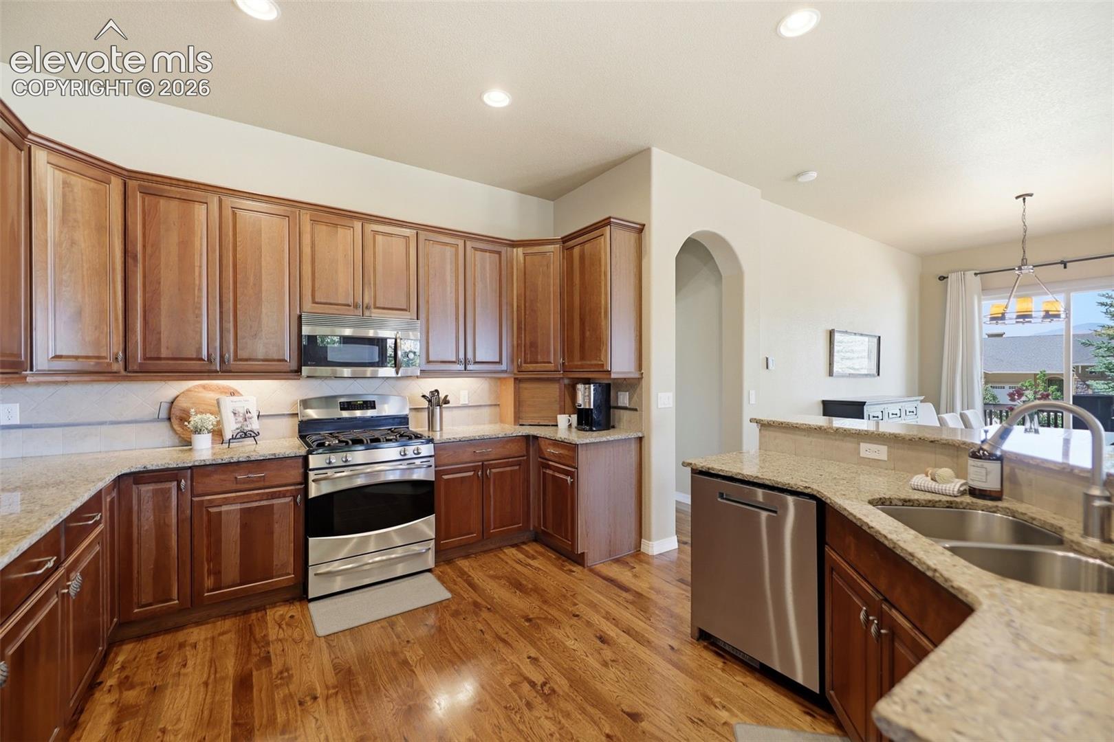 Listing photo 10 for 2415 Veneto Way