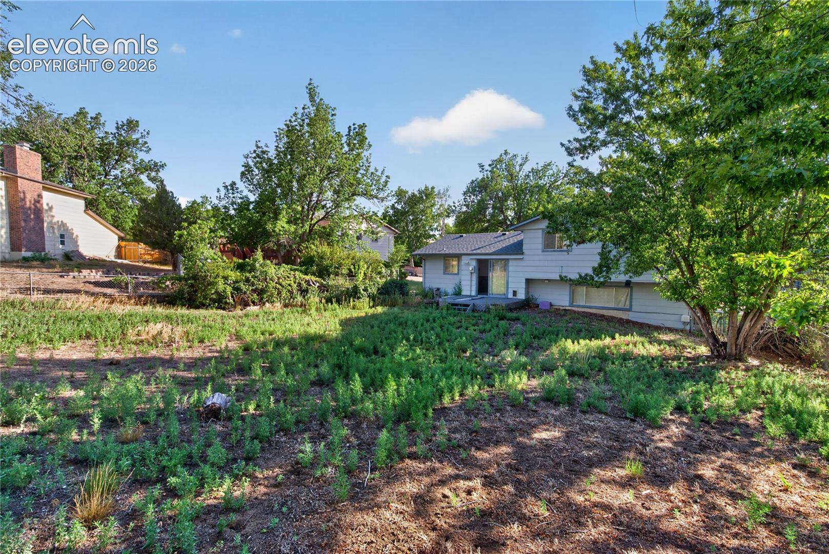 Listing photo 17 for 4850 Windward Circle