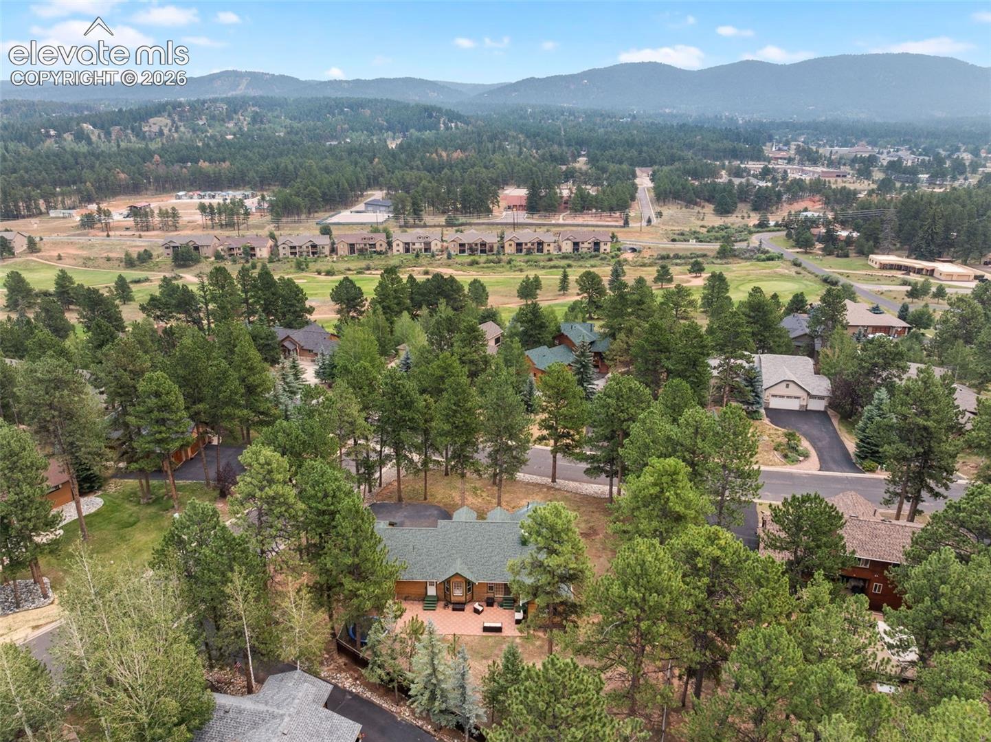 Listing photo 33 for 1400 Eagle Trace Court