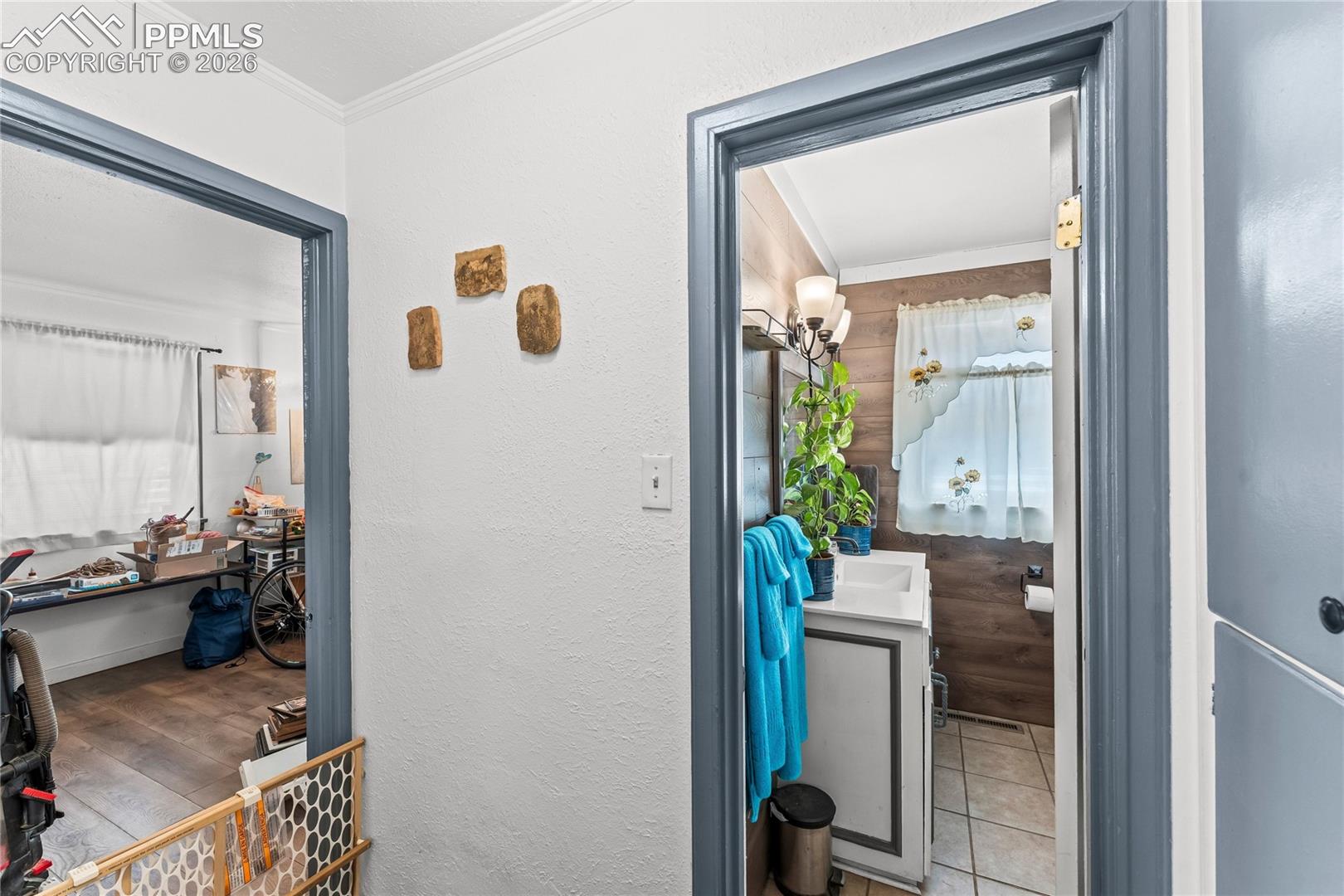 849 Fountain Boulevard, photo 21
