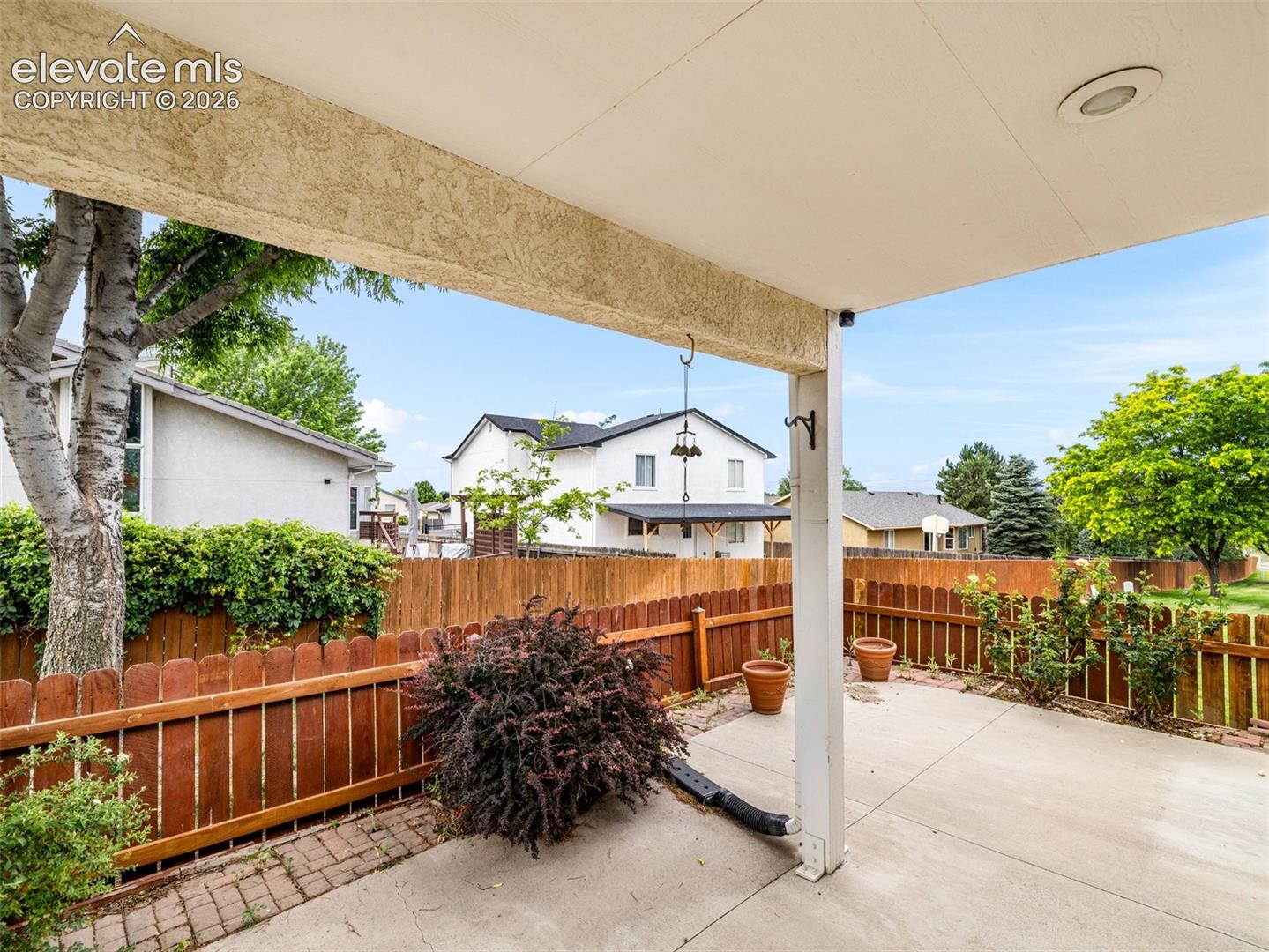 Listing photo 30 for 10 Brave Eagle Court