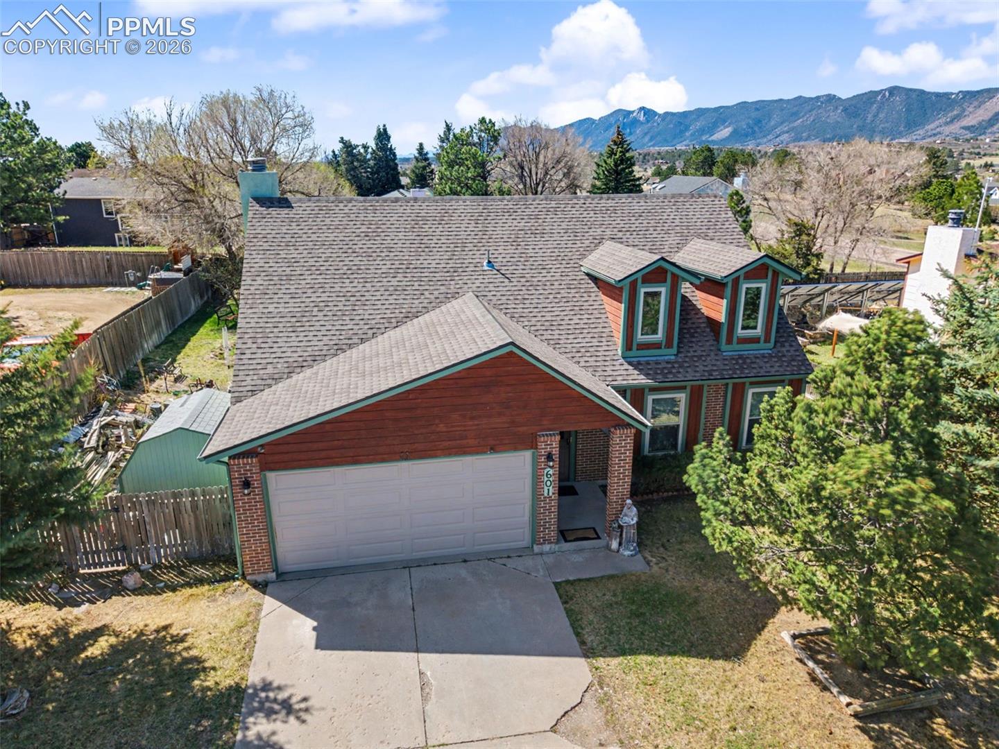 601 Trumbull Lane