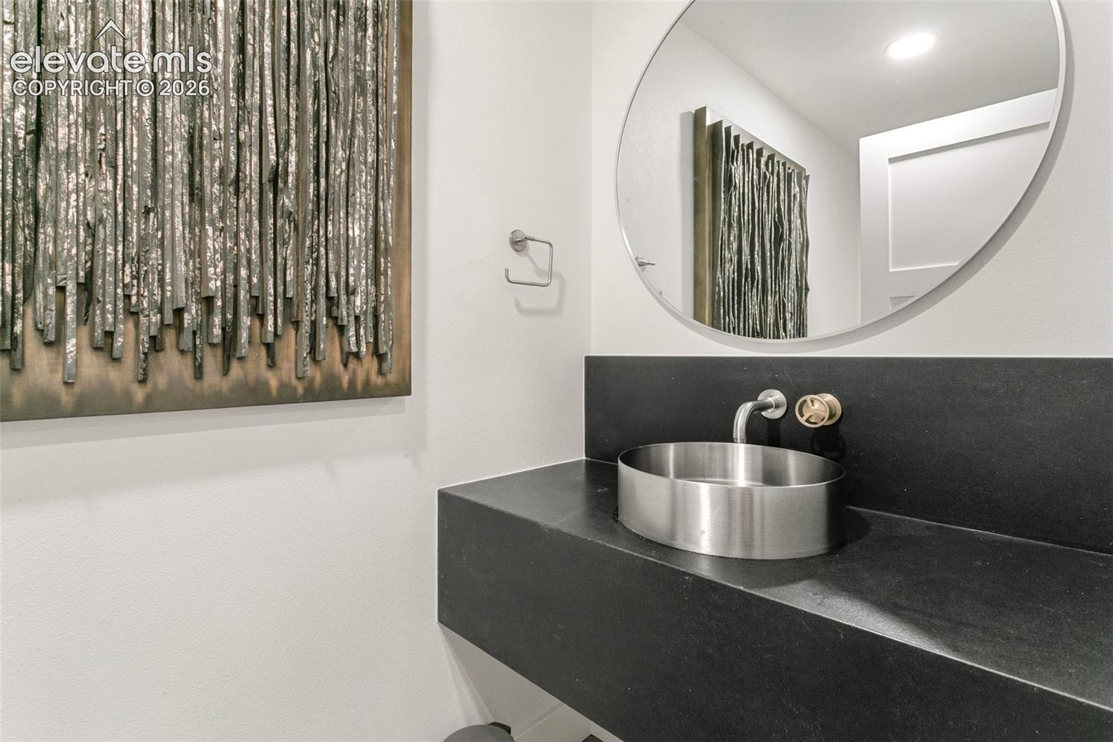 Listing photo 36 for 17270 Colonial Park Drive