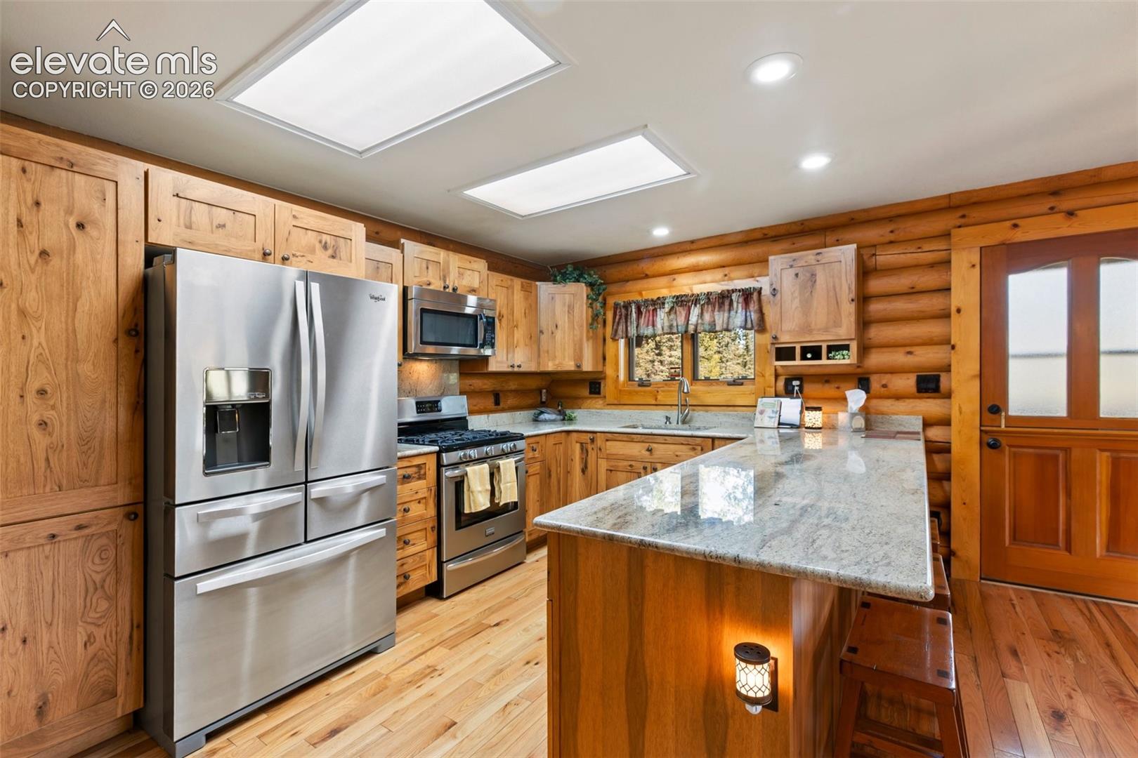 Listing photo 13 for 1369 Spring Valley Drive