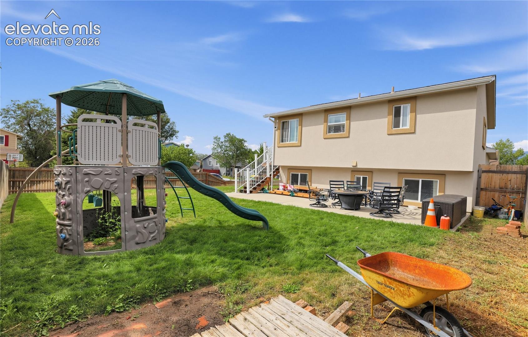 Listing photo 21 for 4565 Howland Street