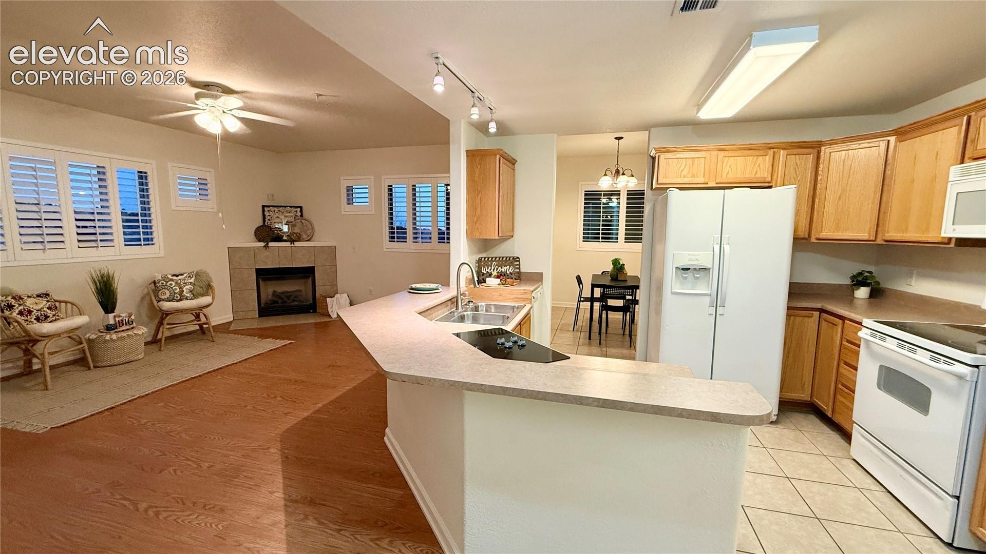 3765 Hartsock Lane, photo 5