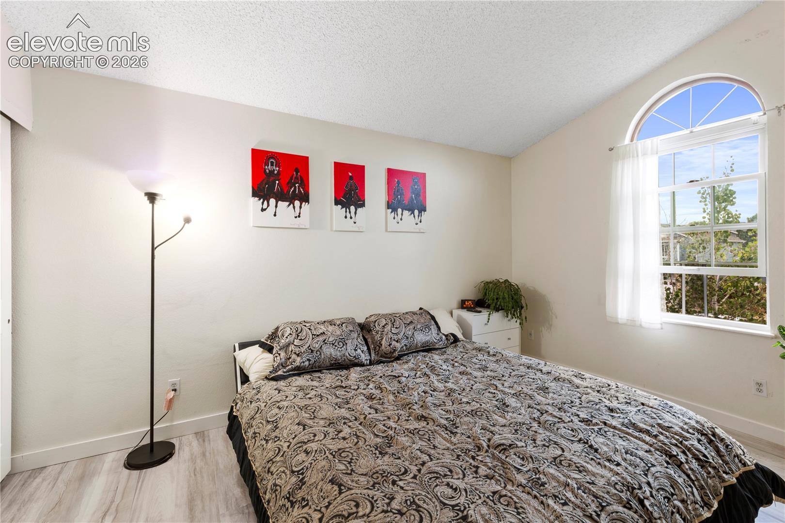 Listing photo 10 for 4315 Archwood Drive