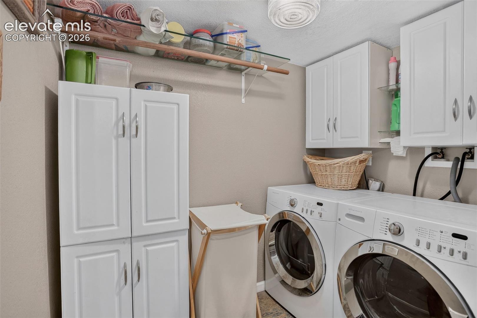 Listing photo 23 for 450 S Quitman Street