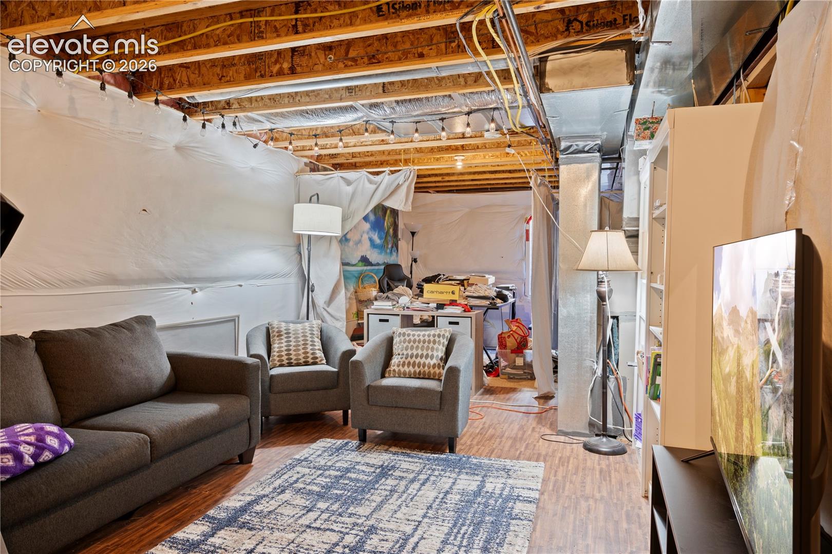 Listing photo 22 for 8234 Meadowcrest Drive