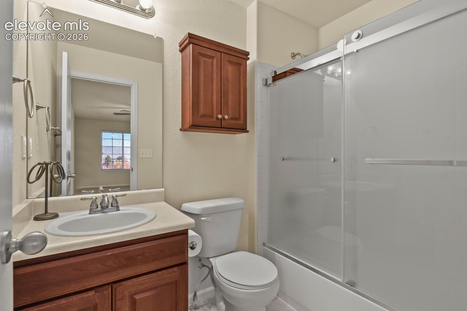 Listing photo 34 for 1905 Fulton Court