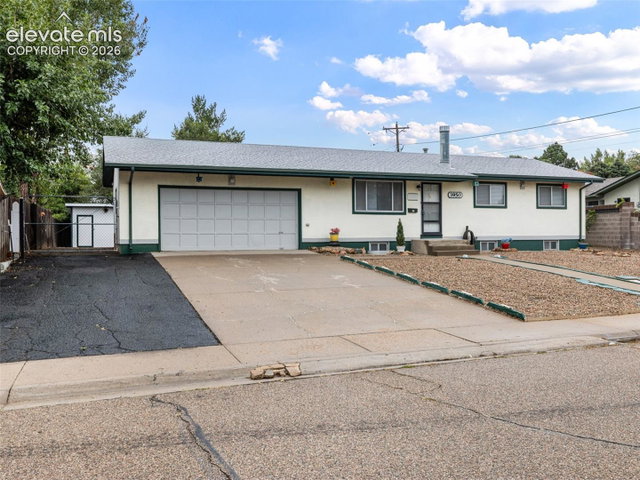 3950 Fairfield Lane — listing photo