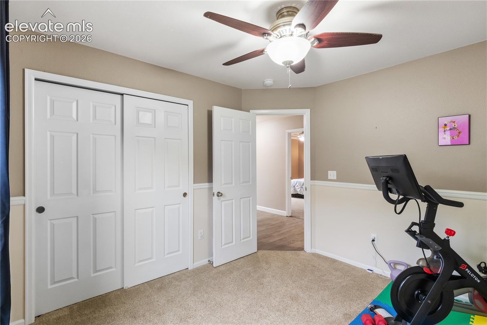 Listing photo 9 for 6848 Shimmering Leaf Drive
