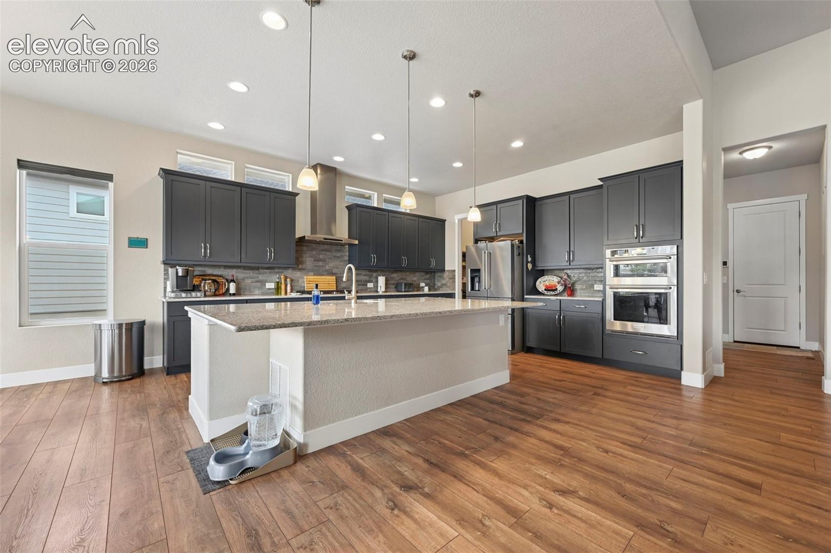 Listing photo 12 for 2272 Cabernet Court