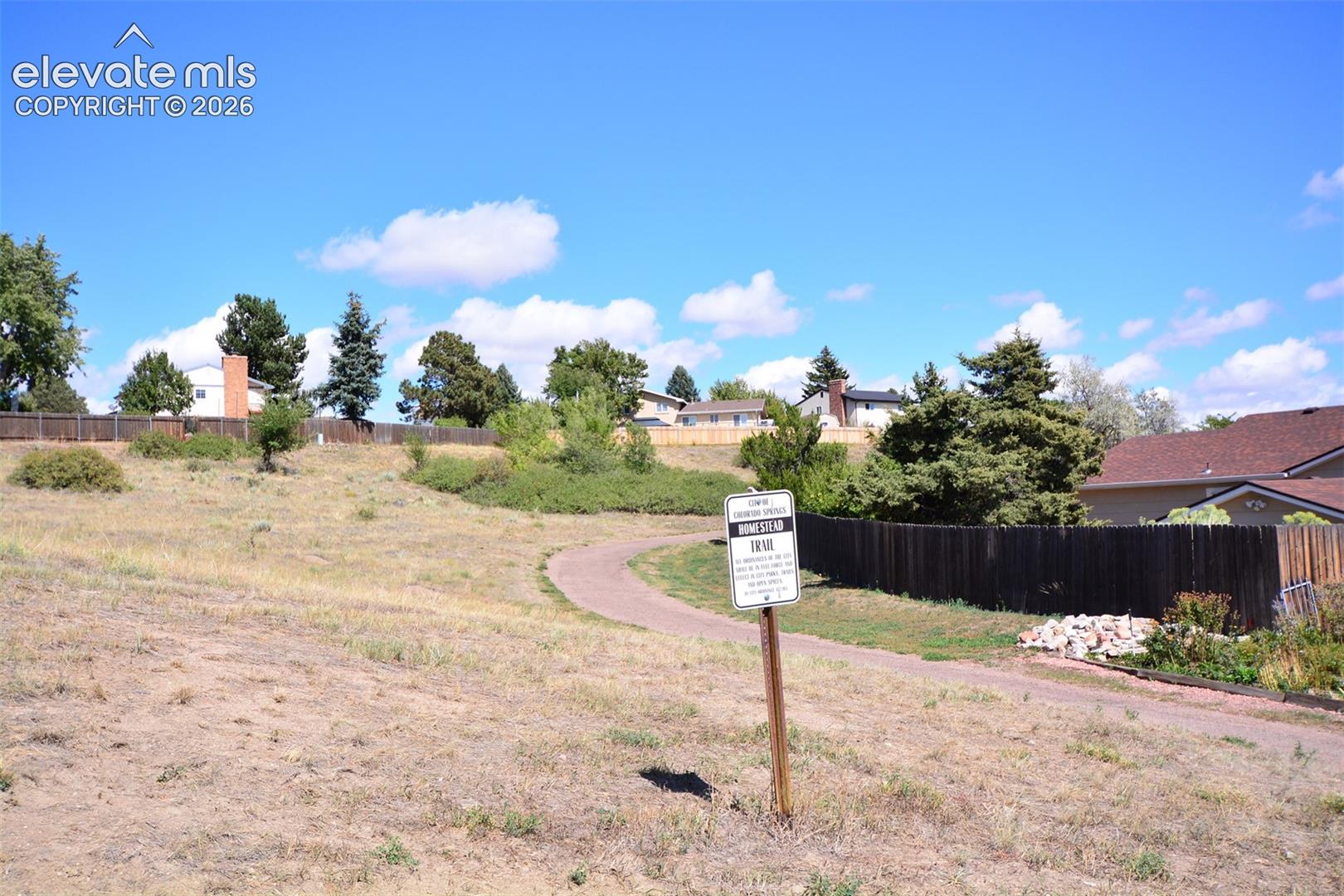 5020 Barcelona Way, photo 33