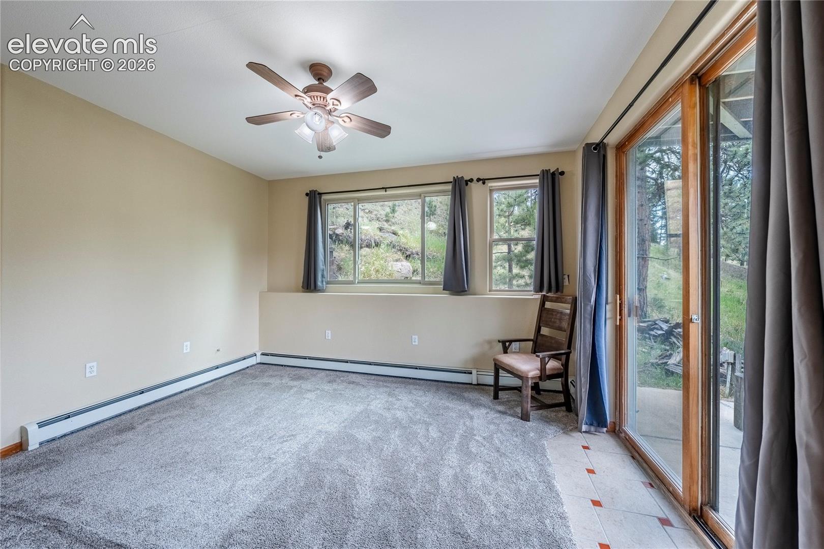 Listing photo 8 for 15970 Willow Way